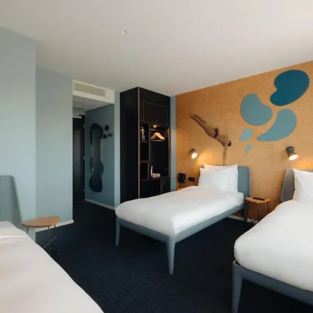 Conscious The Tire Station Hotel Ámsterdam