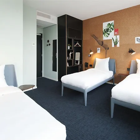 ホテル Conscious The Tire Station