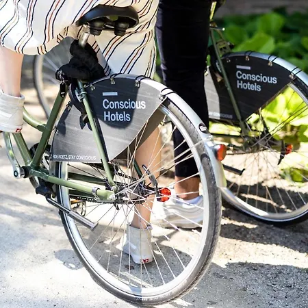 Conscious The Tire Station ホテル