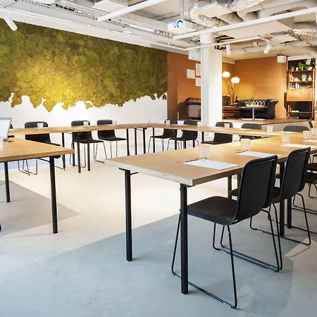 Hotel Conscious The Tire Station 3*