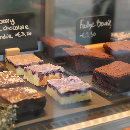 Conscious The Tire Station ホテル 3*