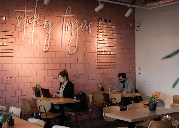 Hotel Conscious The Tire Station Amsterdam