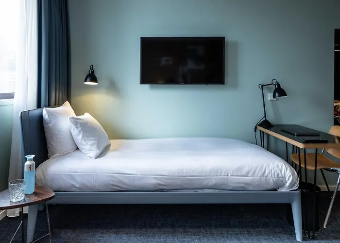 Conscious The Tire Station Hotel 3*