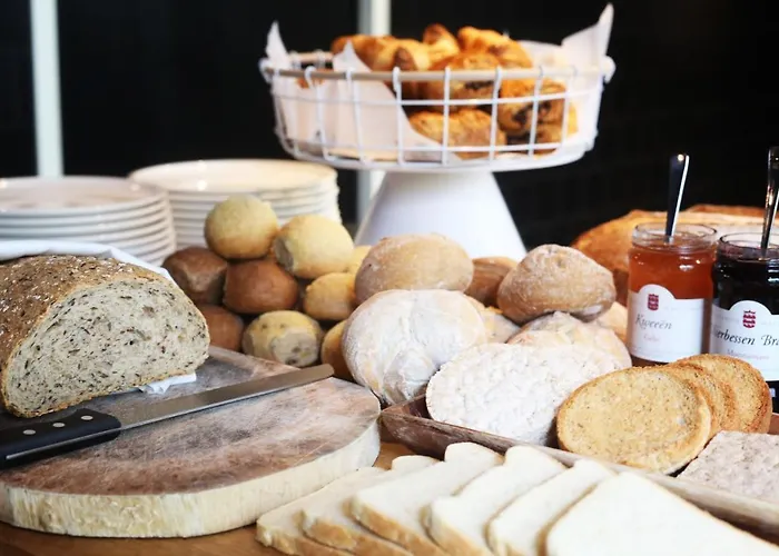 Hotel Conscious The Tire Station Amsterdam