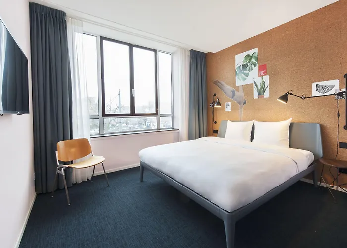 Hotel Conscious The Tire Station 3*