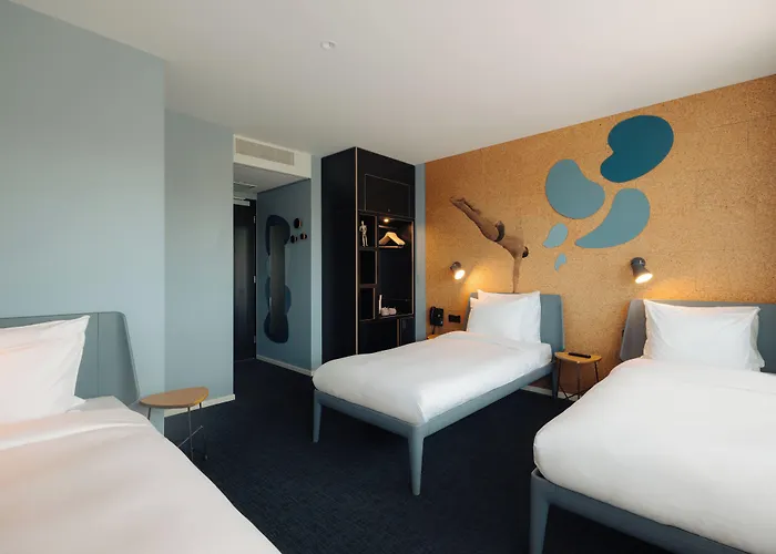 Hotel Conscious The Tire Station