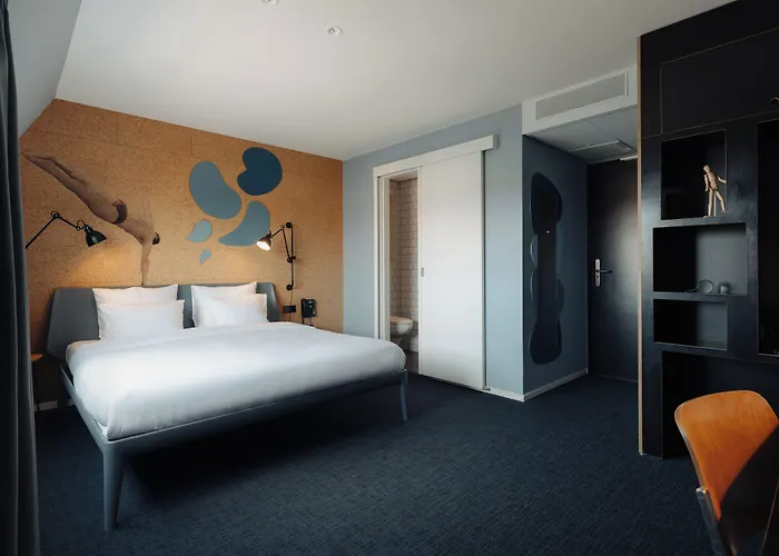 Conscious The Tire Station 3* Amsterdam