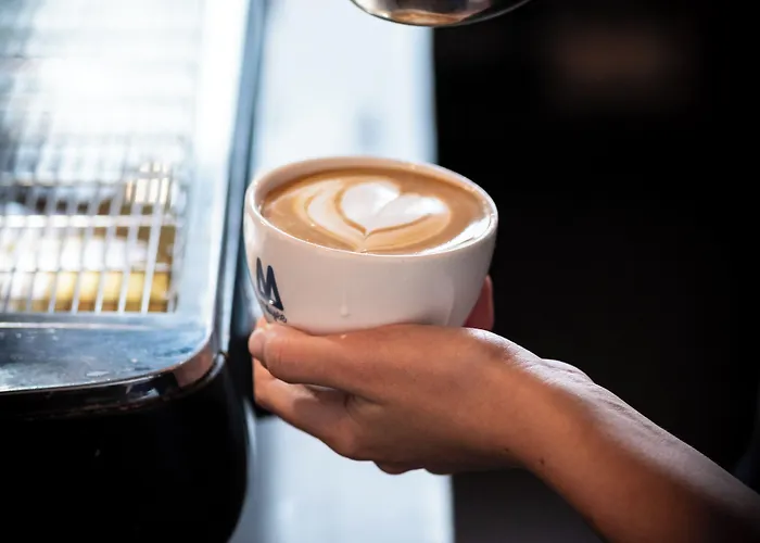 Hotel Conscious The Tire Station 3*