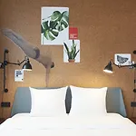 Conscious The Tire Station 3* Amsterdam