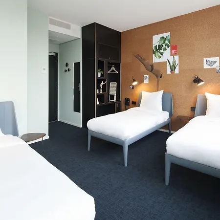 Conscious The Tire Station Hotel Amsterdam