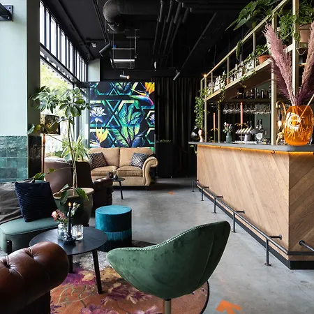 Hotel Conscious The Tire Station 3*