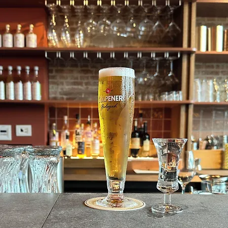 Hotel Conscious The Tire Station Amsterdam