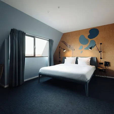 Hotel Conscious The Tire Station 3*