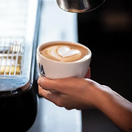 Hotel Conscious The Tire Station 3*